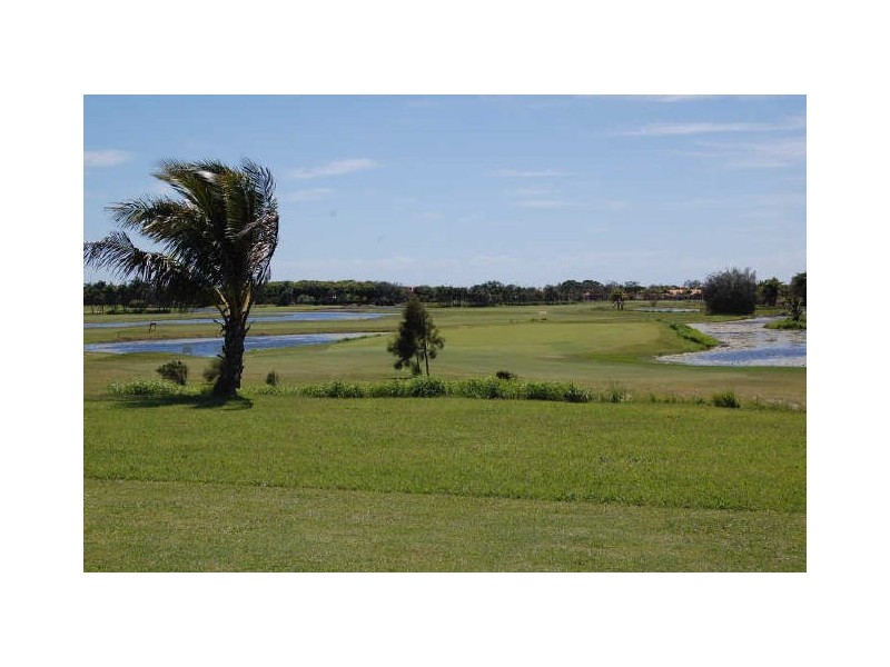 239 Barolin Esplanade, Coral Cove QLD 4670