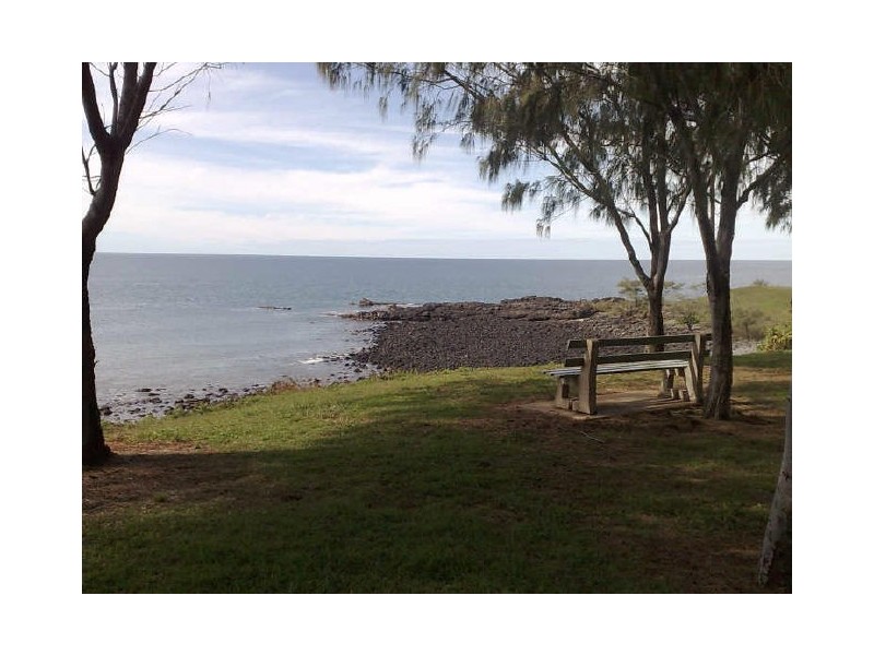 119 Barolin Esplanade, Coral Cove QLD 4670