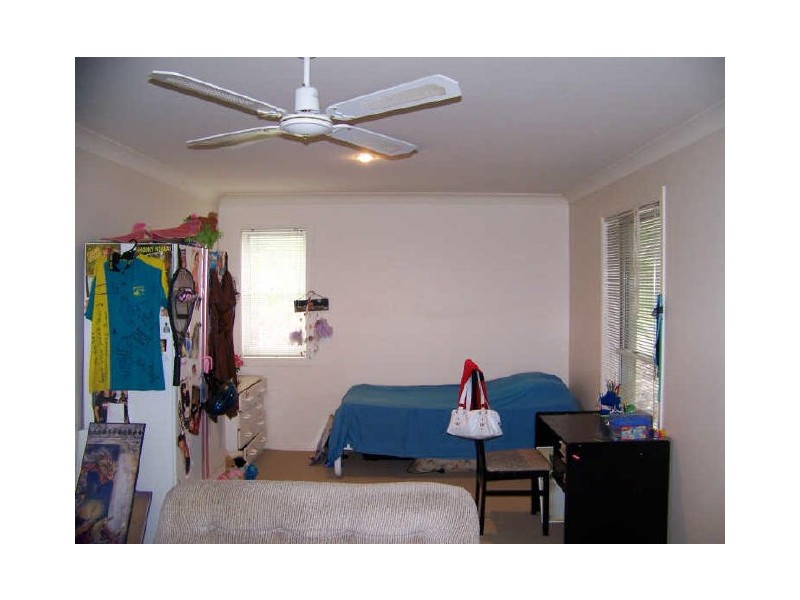 1/2 Sylvan Drive, Moore Park QLD 4670