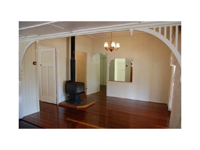 8 Tallon Street, Bundaberg North QLD 4670