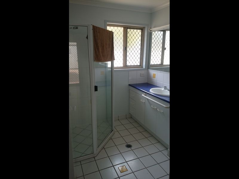 Avenell Heights QLD 4670