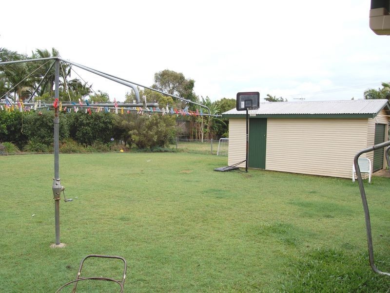35 Baker Street, Kepnock QLD 4670