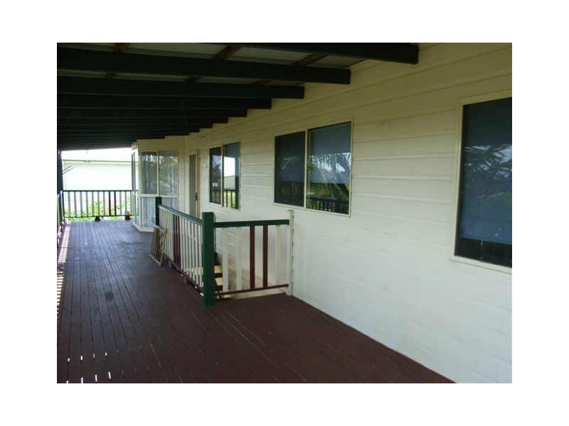15 Scott Street, Burnett Heads QLD 4670
