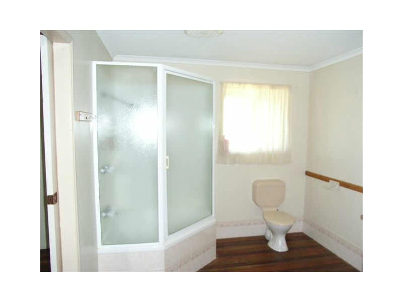 15 Scott Street, Burnett Heads QLD 4670