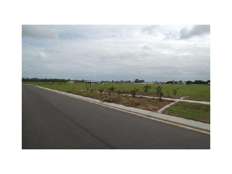 Burnett Shores Estate, Burnett Heads QLD 4670