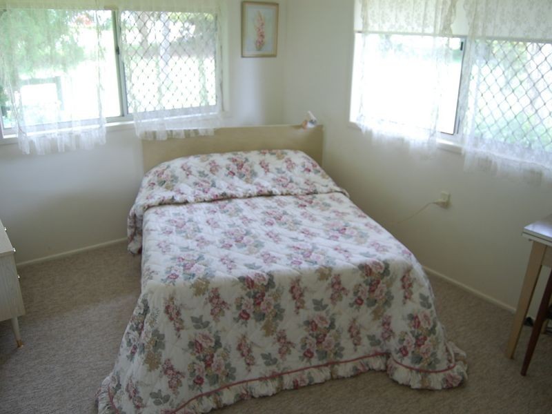 8 Rosedale Road, Bundaberg North QLD 4670