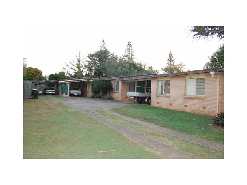 34 The Esplanade, Elliott Heads QLD 4670