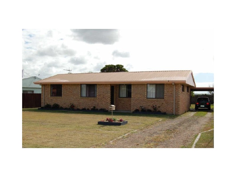 11 Russell Street, Bundaberg North QLD 4670