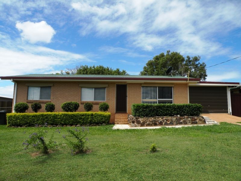 3 Linden Crescent, Qunaba QLD 4670
