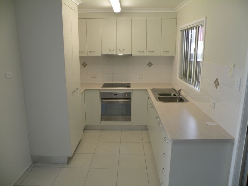 3 Linden Crescent, Qunaba QLD 4670