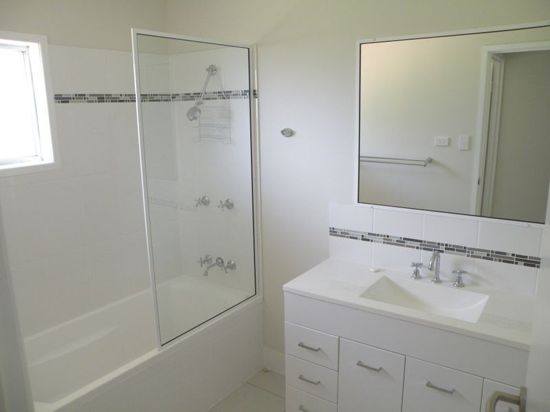 3 Linden Crescent, Qunaba QLD 4670