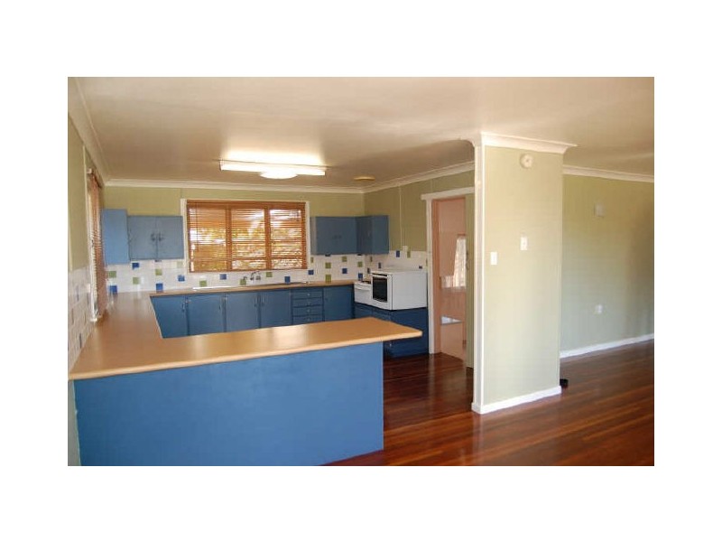 14 Child Street, Svensson Heights QLD 4670