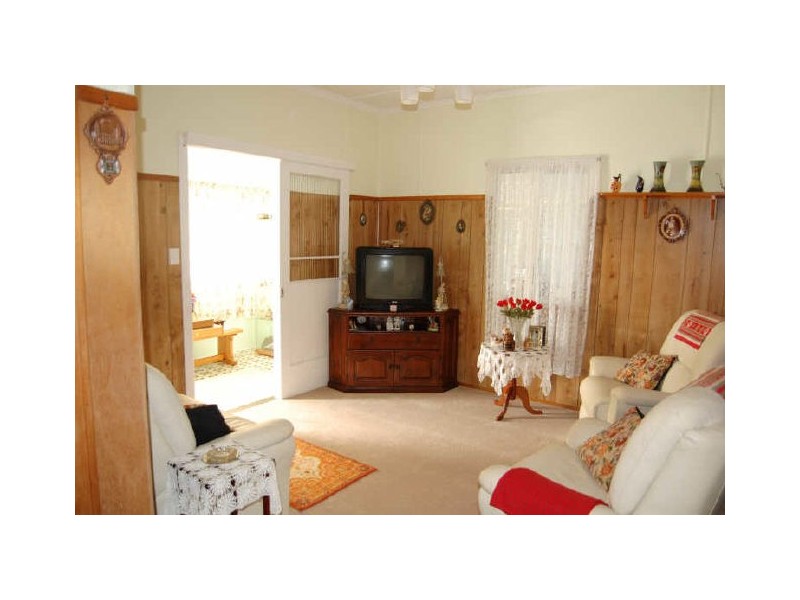 22 River Terrace, Millbank QLD 4670