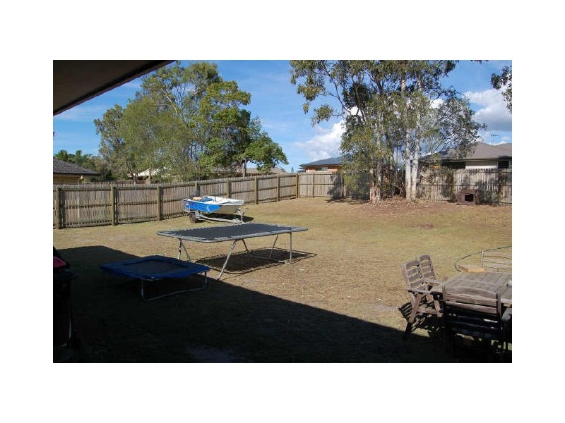 7 Finbay Avenue, Avoca QLD 4670