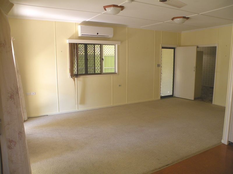 7 Lovejoy Street, Avenell Heights QLD 4670