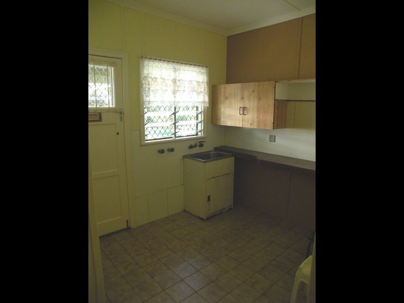 7 Lovejoy Street, Avenell Heights QLD 4670