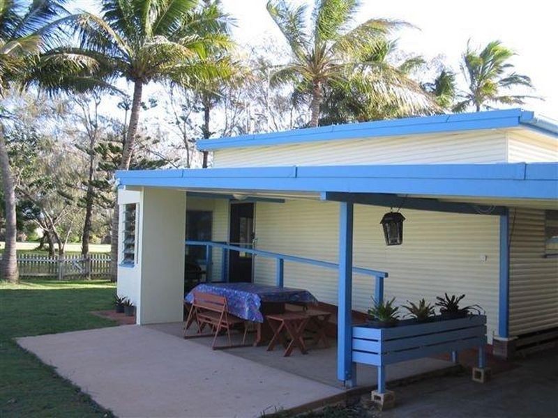 23 Bathurst Street, Elliott Heads QLD 4670