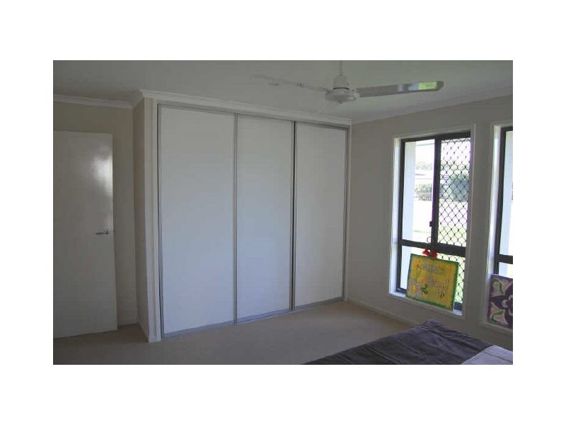 1 Churchward Street, Kepnock QLD 4670