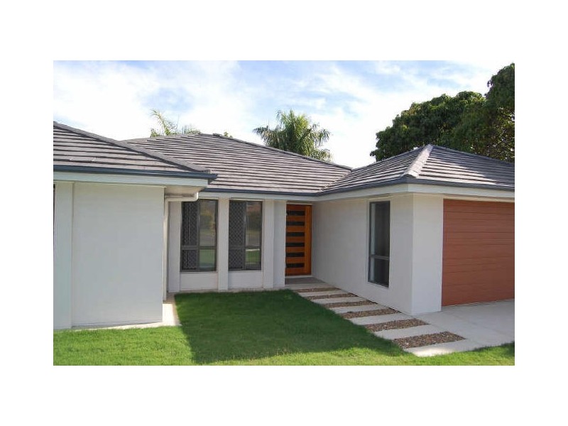 1 Churchward Street, Kepnock QLD 4670