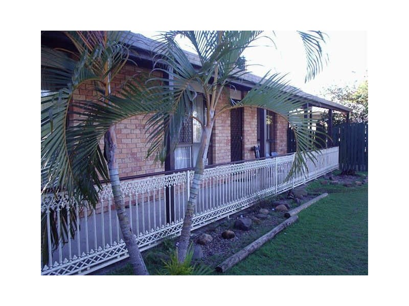 32 Sunset Drive, Thabeban QLD 4670