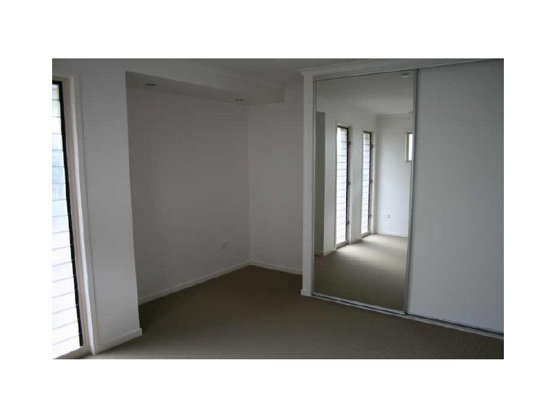 4 Sutherland Road, Branyan QLD 4670