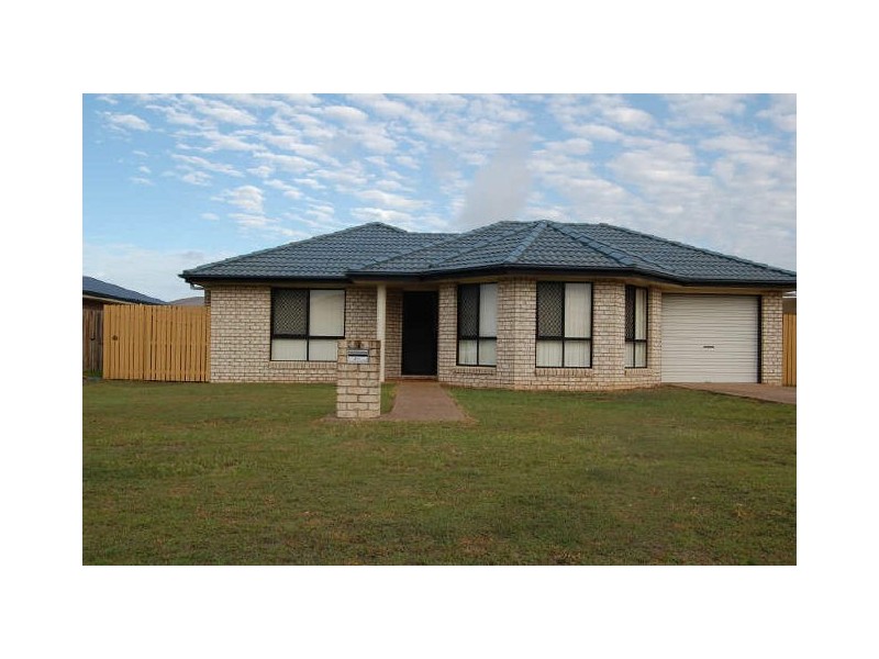 49 Searle Street, Thabeban QLD 4670