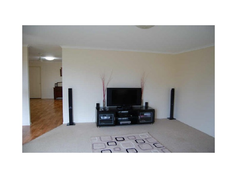 49 Searle Street, Thabeban QLD 4670