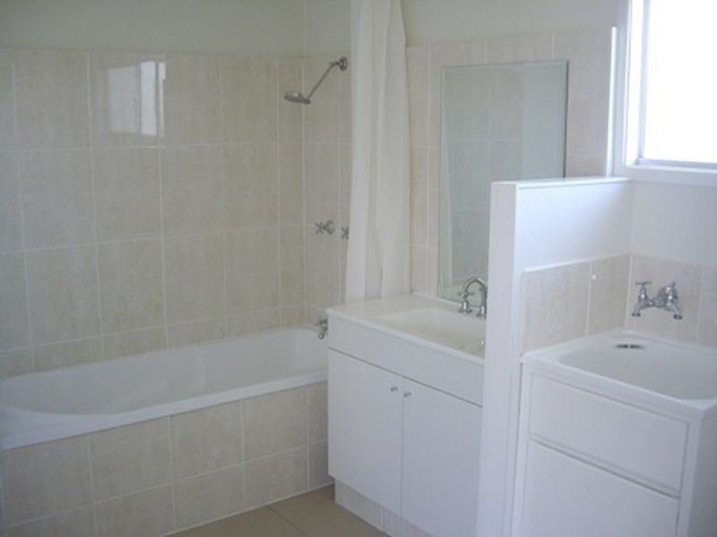 Innes Park QLD 4670