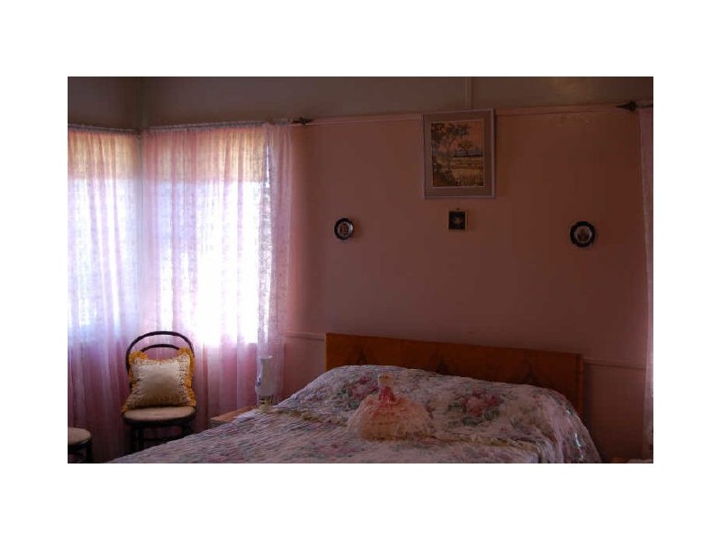 29 Beatrice Street, Walkervale QLD 4670