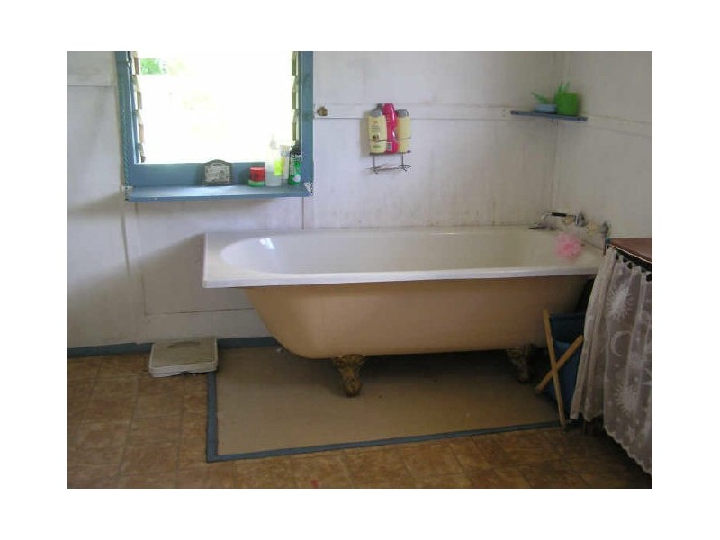 62 Perry Street, Bundaberg QLD 4670