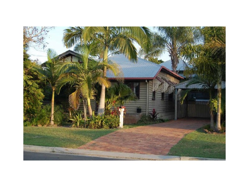 8 Buss Street, Bundaberg South QLD 4670