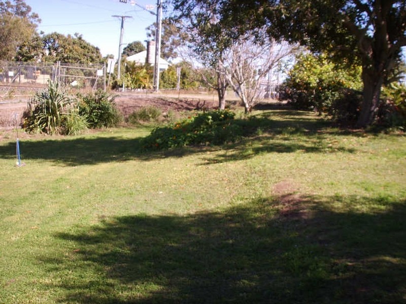 60 Perry Street, Bundaberg North QLD 4670