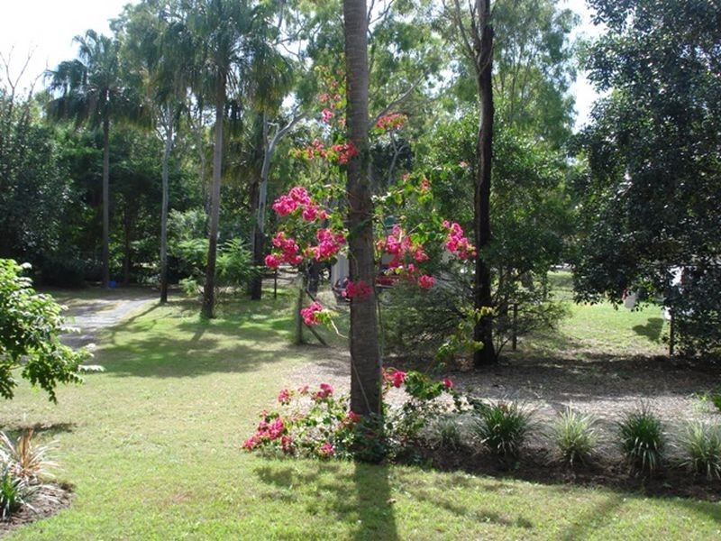 Moore Park Beach QLD 4670