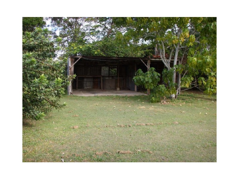 7 Sims Road, Avenell Heights QLD 4670