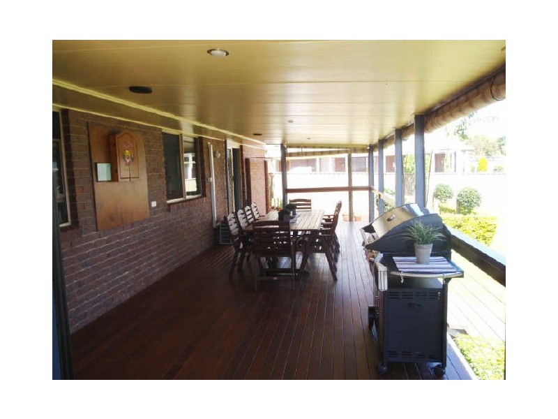10 Linden Crescent, Qunaba, Bundaberg QLD 4670