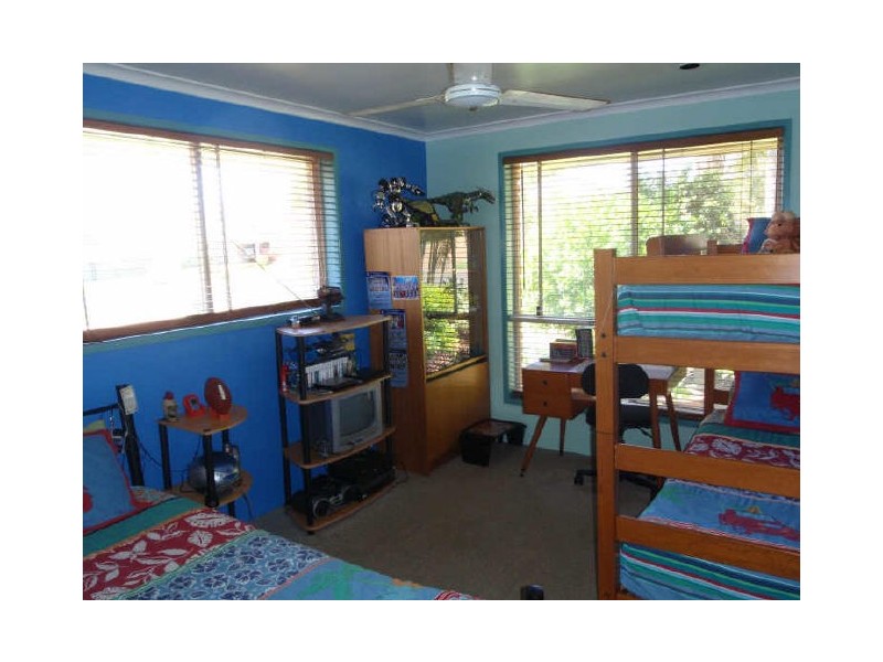 10 Linden Crescent, Qunaba, Bundaberg QLD 4670