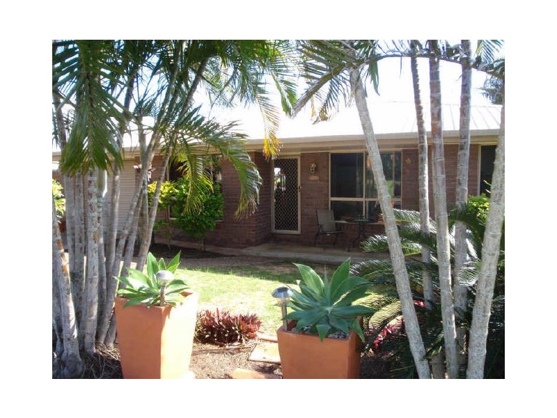 10 Linden Crescent, Qunaba, Bundaberg QLD 4670