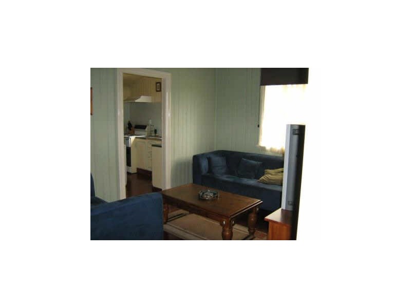 31 Powers Street, Bundaberg West QLD 4670