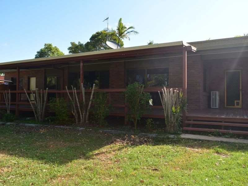 19 The Broadway, Avoca QLD 4670