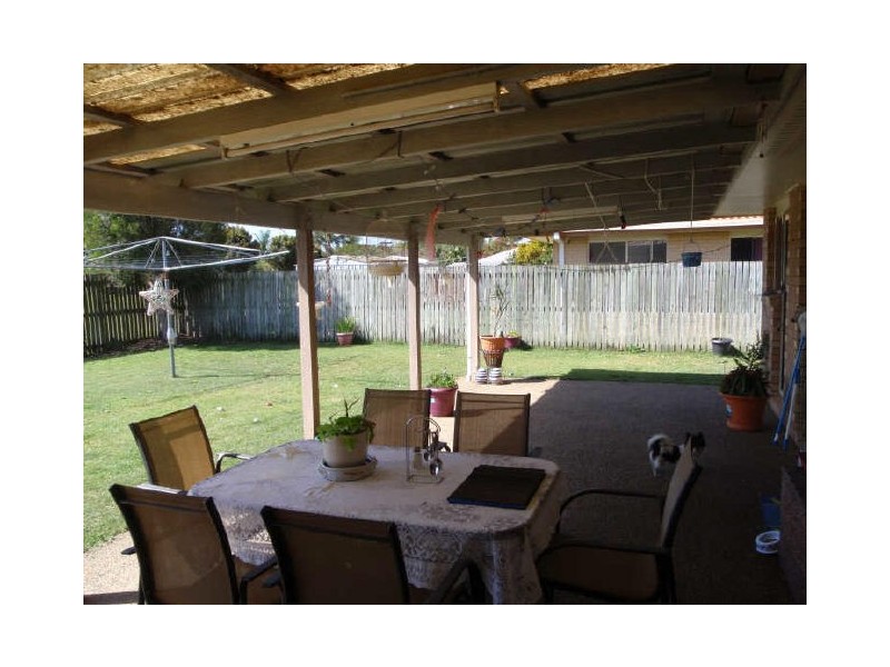 11 Berghofer Drive, Kepnock QLD 4670