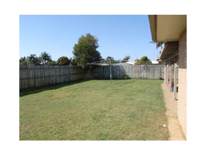 11 Berghofer Drive, Kepnock QLD 4670