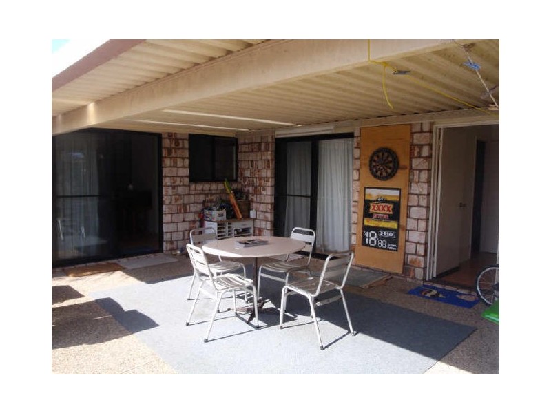 30 Foster Drive, Bundaberg North QLD 4670