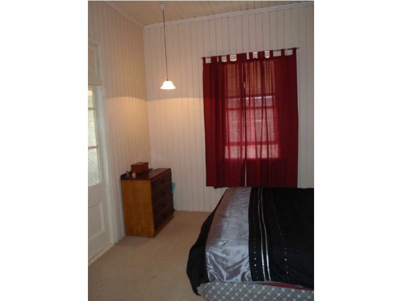 77 Elliott Heads Road, Kepnock QLD 4670