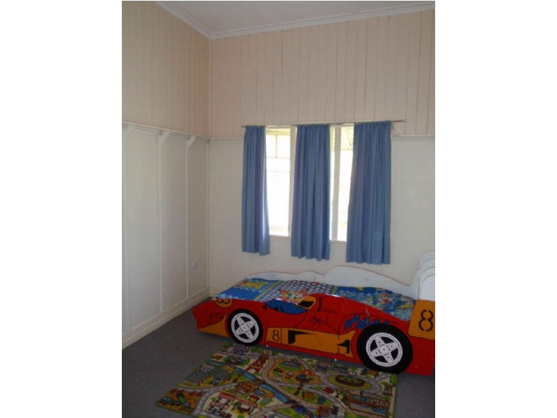 77 Elliott Heads Road, Kepnock QLD 4670