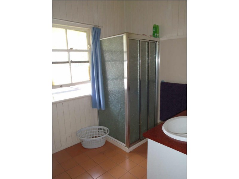 77 Elliott Heads Road, Kepnock QLD 4670