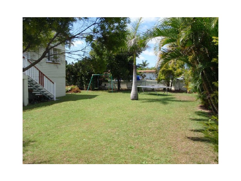 77 Elliott Heads Road, Kepnock QLD 4670