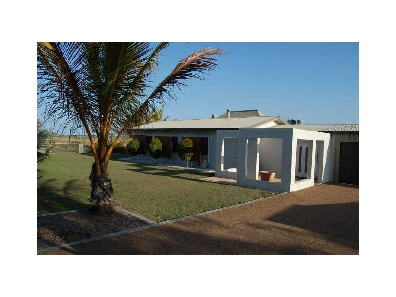 271 Tantitha Road, Gooburrum QLD 4670