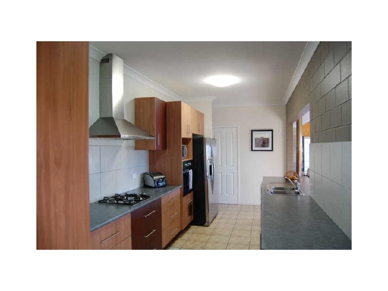 271 Tantitha Road, Gooburrum QLD 4670