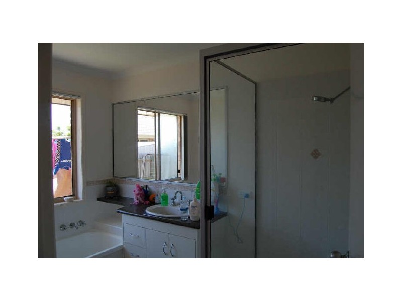 37 Maike Street, Kalkie QLD 4670