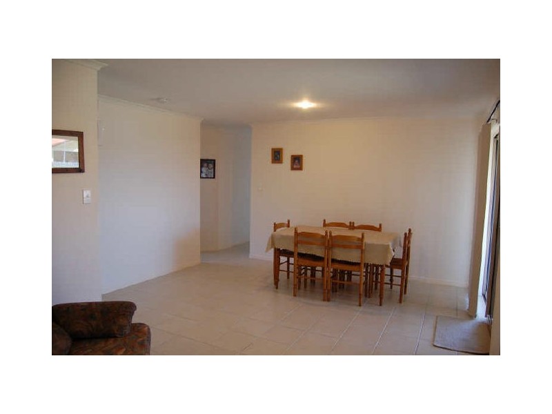 37 Maike Street, Kalkie QLD 4670